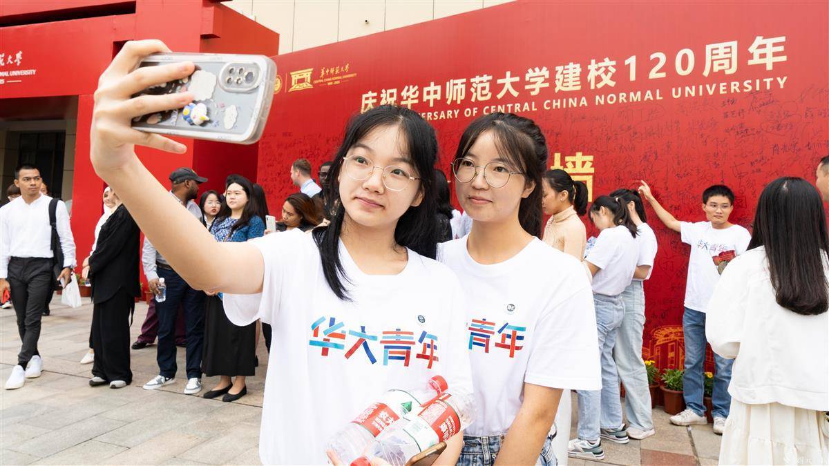 img/527eb7ecc6912e9452ccad006ce88d22.jpeg